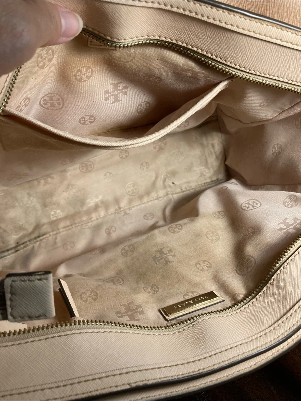 Tory Burch Robinson Large Pale Leather Satchel with Detachable Strap